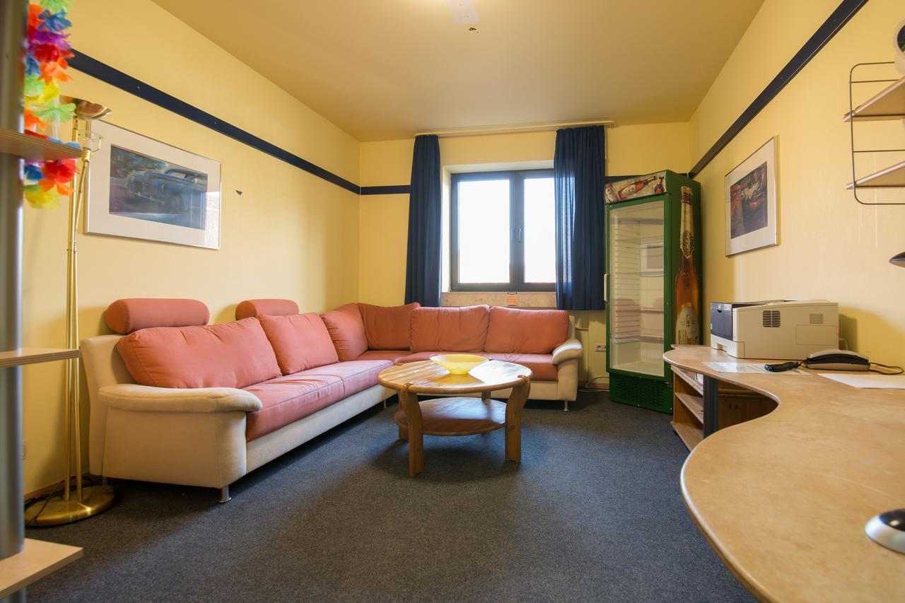 Youtel Jugendhotel Bitburg Ngoại thất bức ảnh